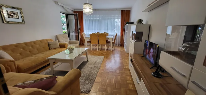 Urbanes Wohnen in Wilmersdorf: Helle Wohnung mit Balkon — photo 1
